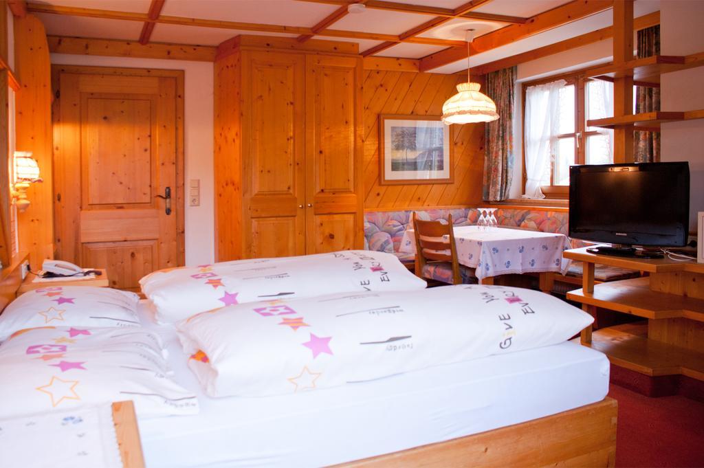 Hotel-Gasthof Zur Mühle Kaprun Habitación foto
