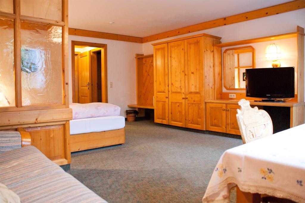 Hotel-Gasthof Zur Mühle Kaprun Habitación foto